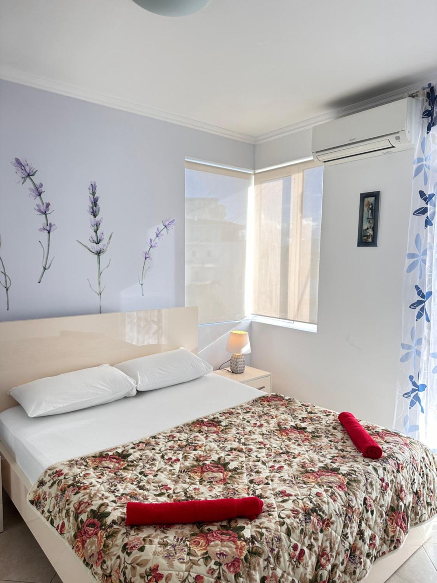 Violet Sea View Apartment Sarandë Exteriör bild