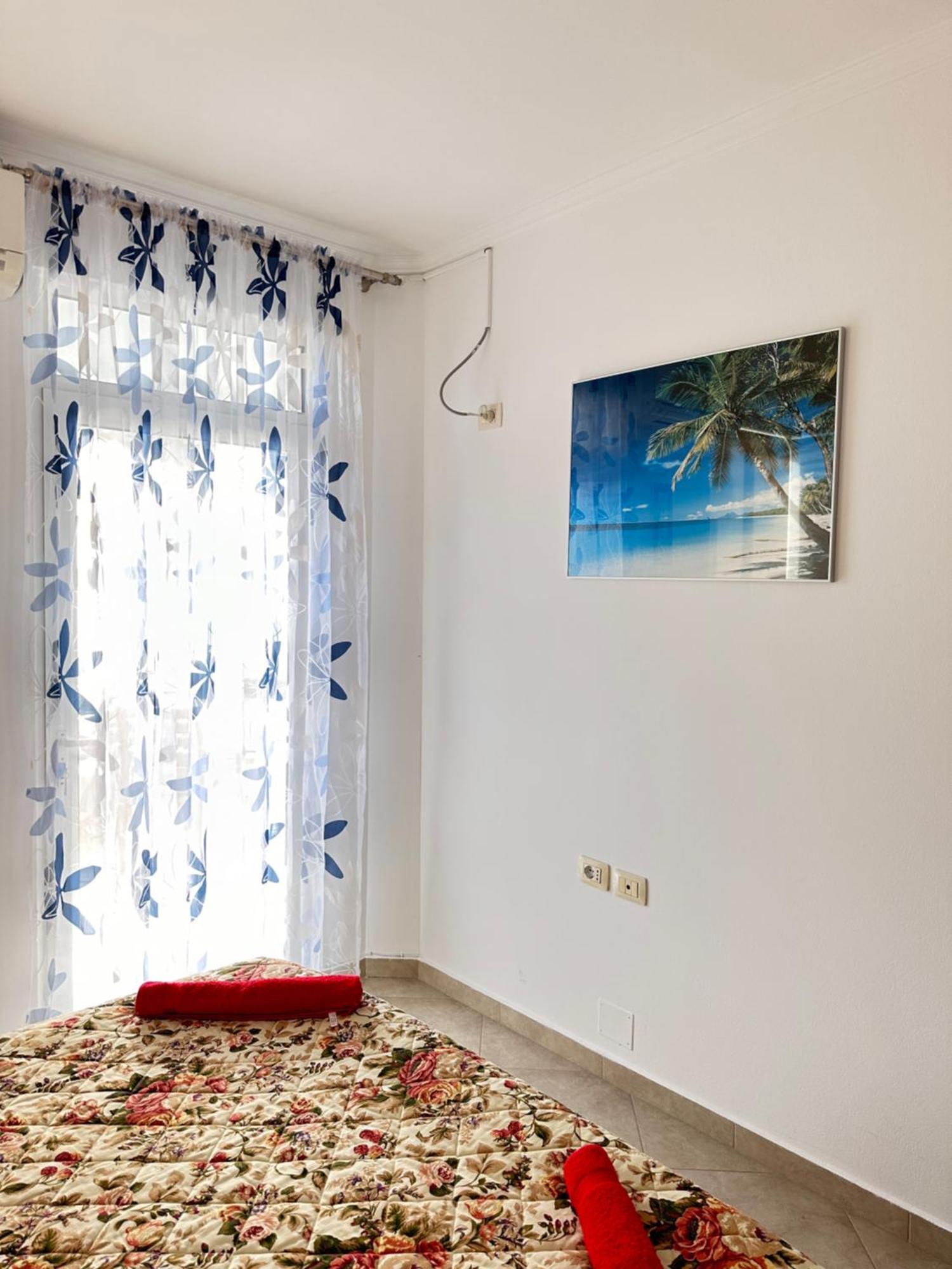 Violet Sea View Apartment Sarandë Exteriör bild