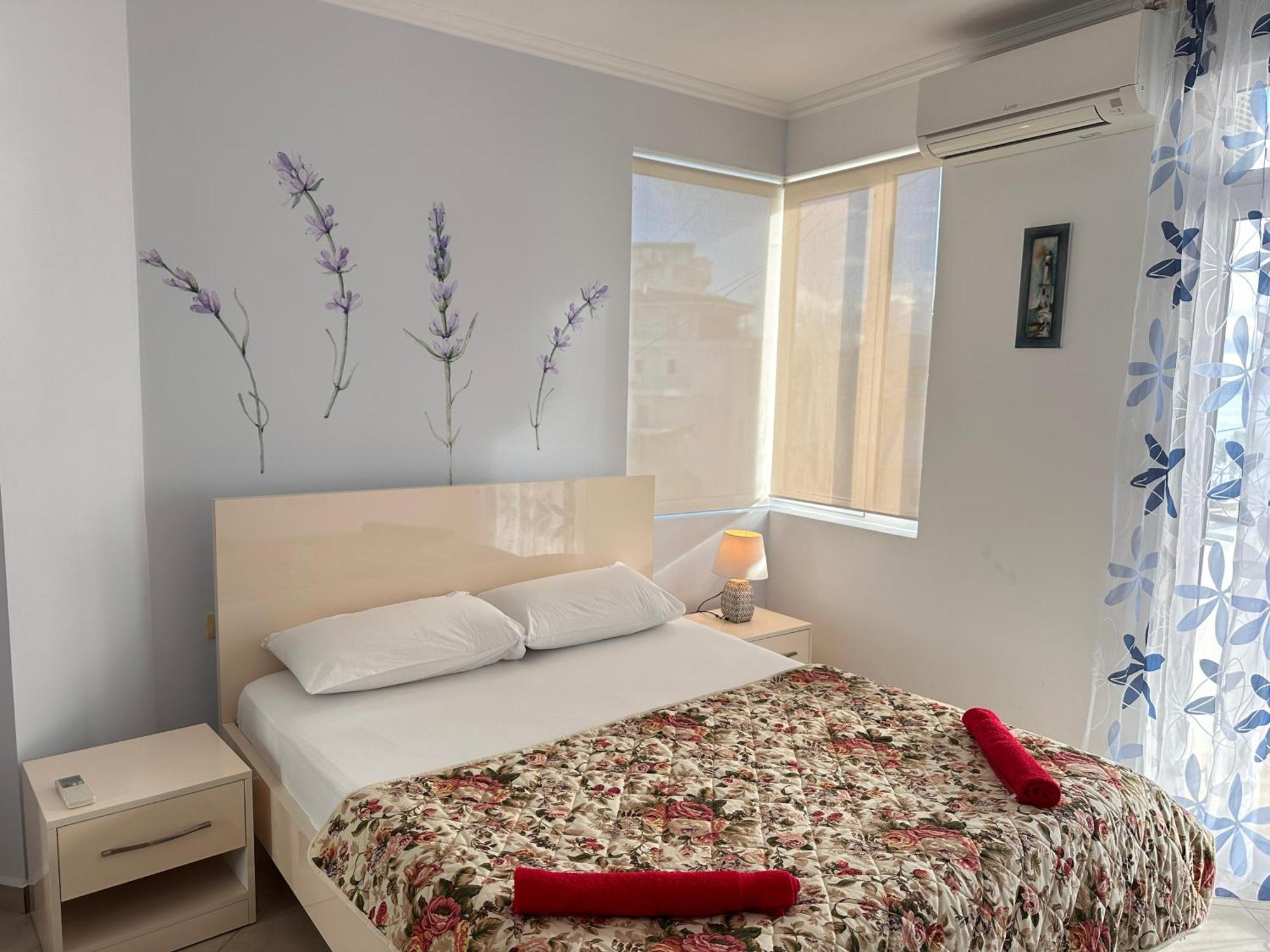 Violet Sea View Apartment Sarandë Exteriör bild