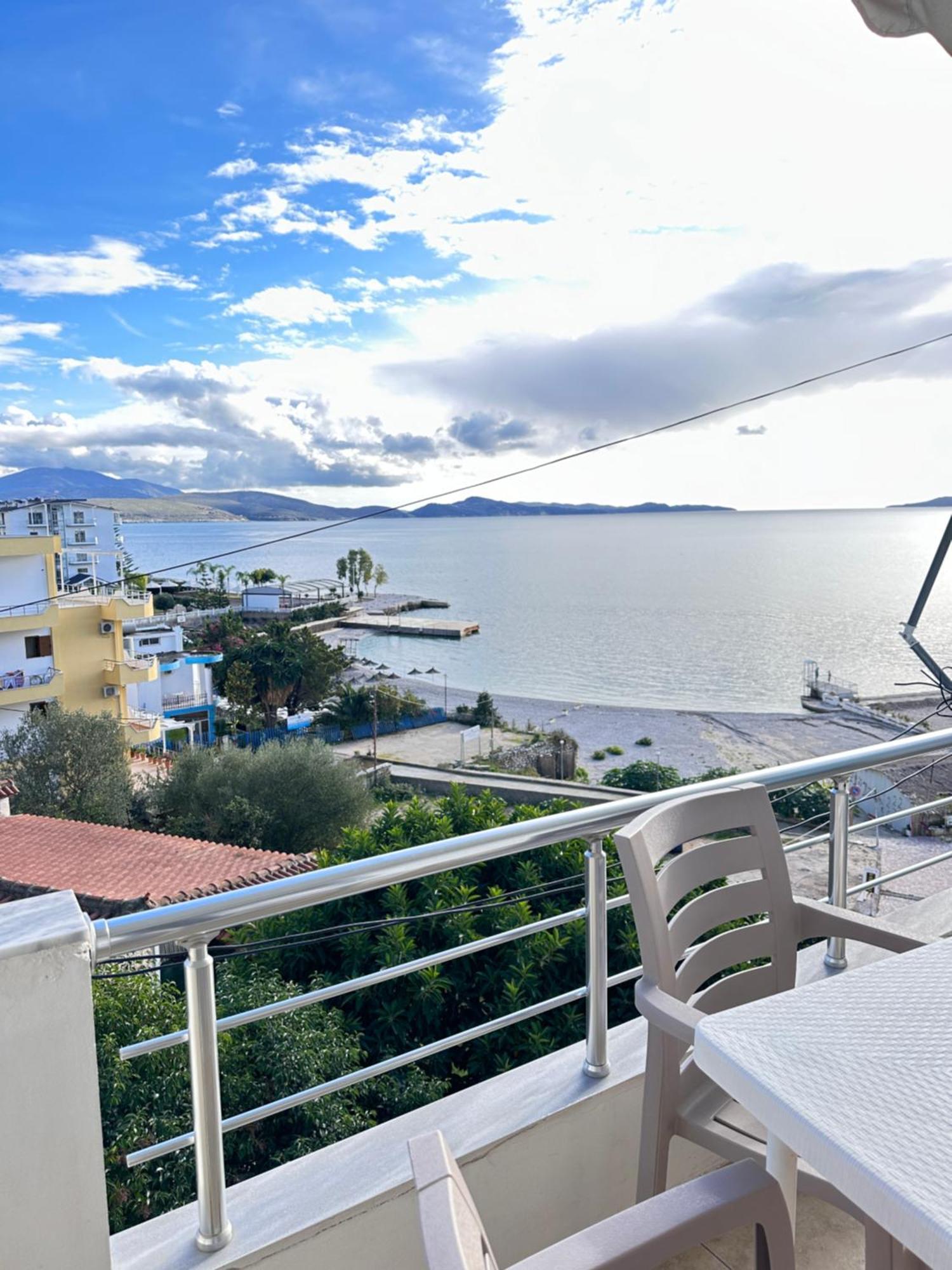 Violet Sea View Apartment Sarandë Exteriör bild
